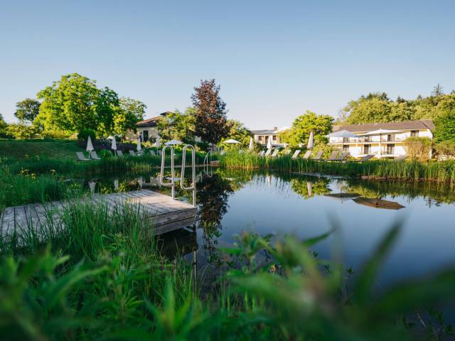 Naturbadeteich im RelaxGarten