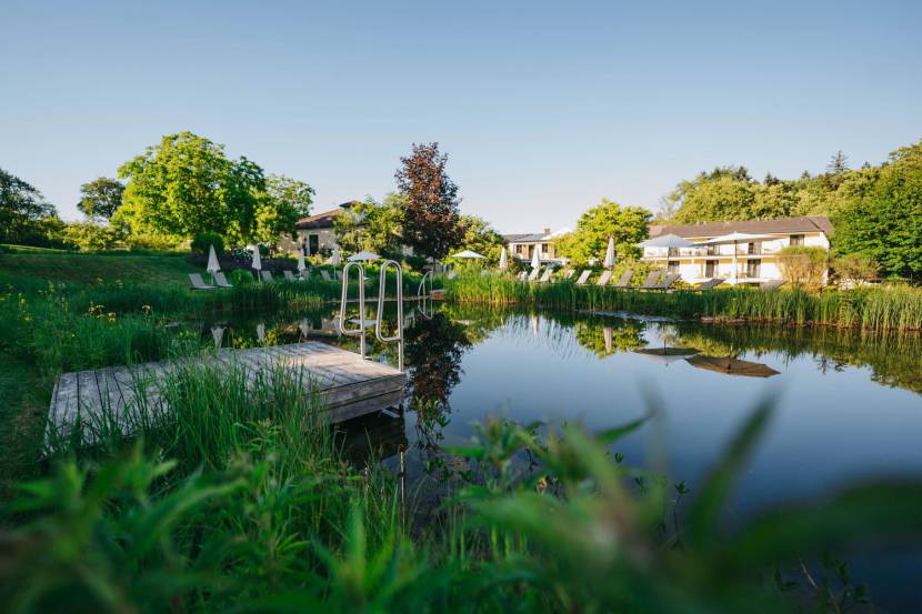 Naturbadeteich im RelaxGarten Kothmühle