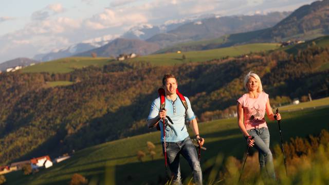 Wandern & Nordic Walking