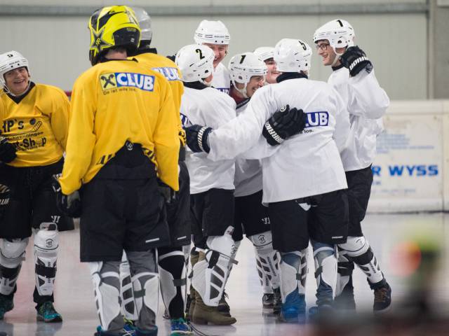 Eisfußball - are you ready to rumble