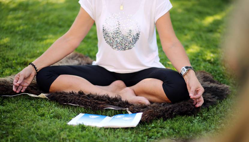 Yoga im Garten