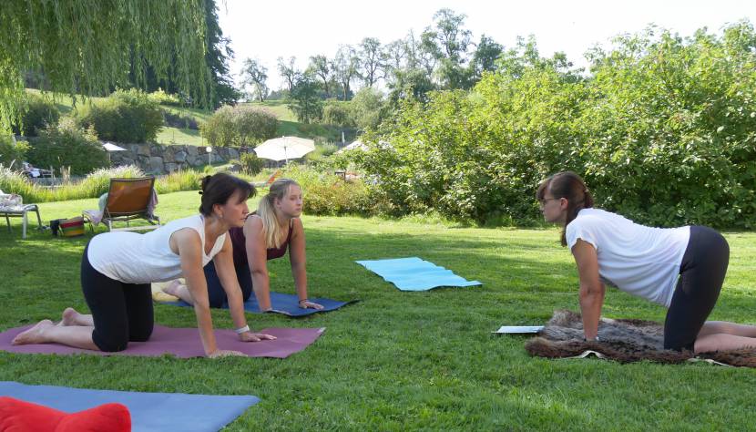 Yoga im Garten