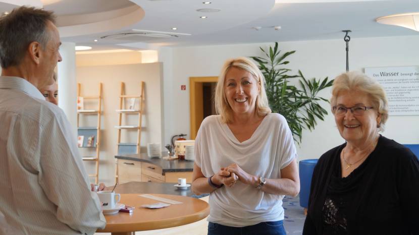 Andrea Kernreiter von den Symposion Hotels mit Seniorchefin Marianne Scheiblauer