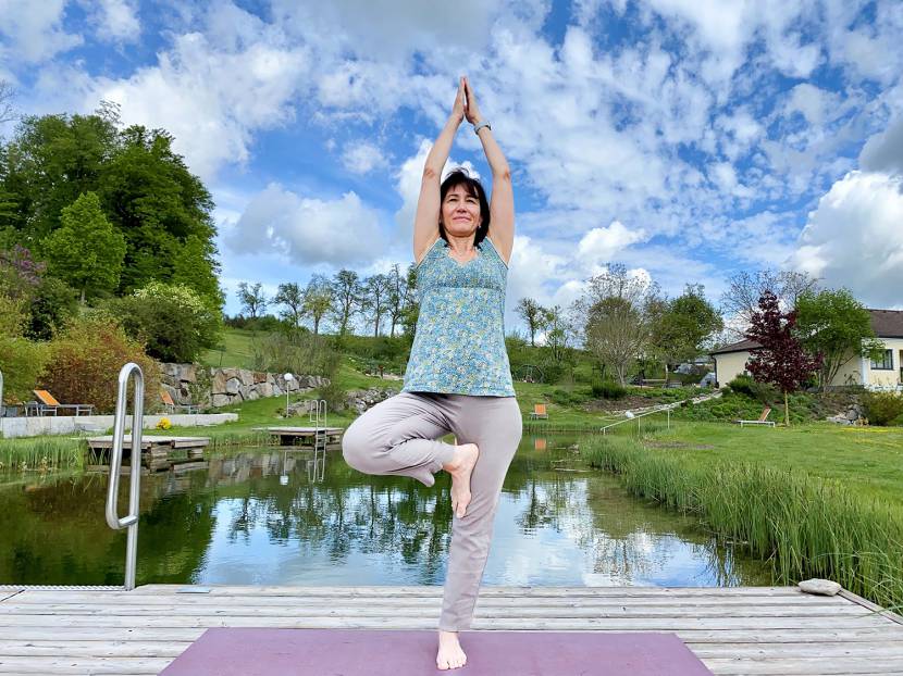 Yoga im Garten